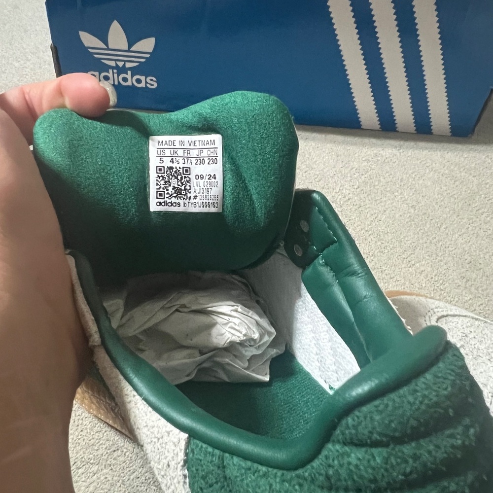 Samba Sneakers - Picture 6 of 8